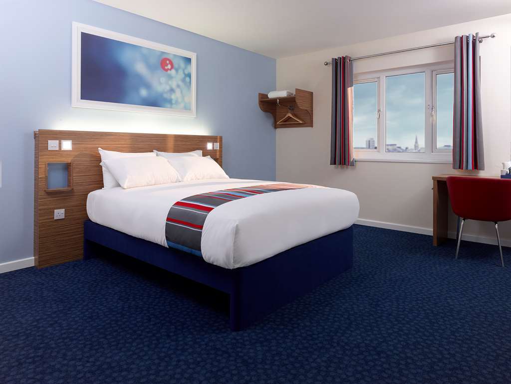 Travelodge Bedford Goldington Road Camera foto