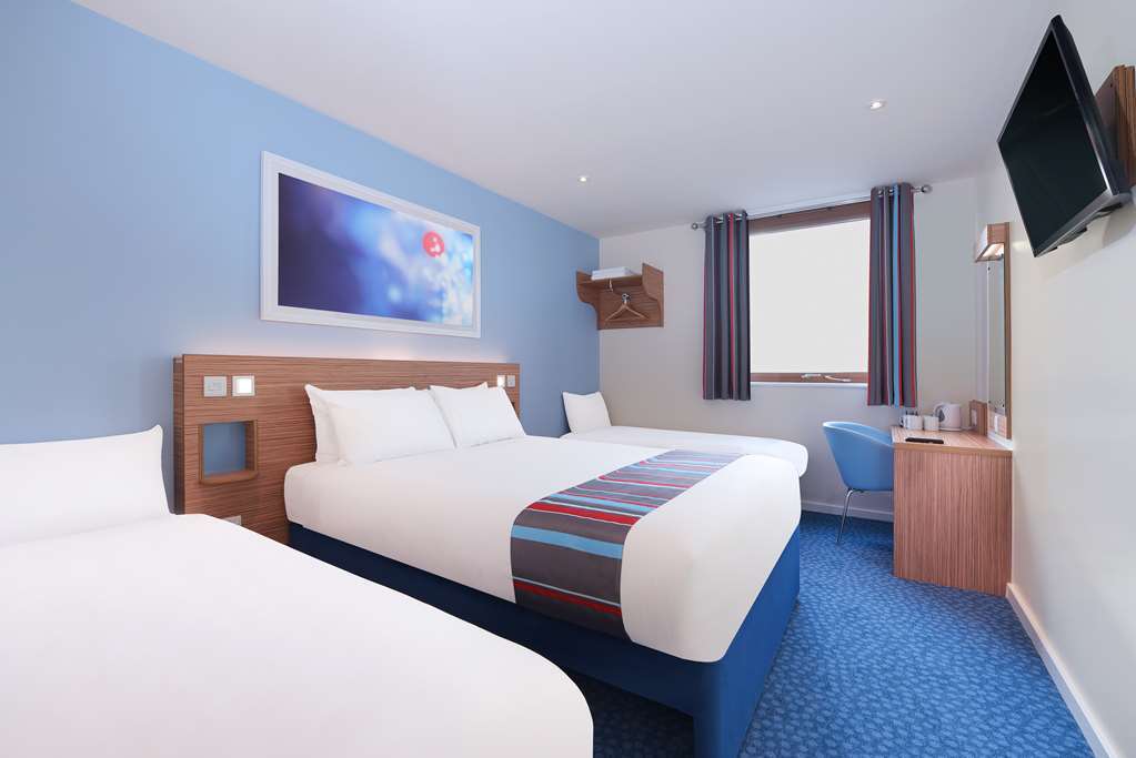 Travelodge Bedford Goldington Road Camera foto